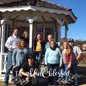 Meet your Posher, Candace